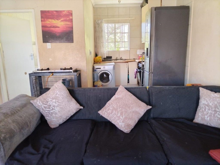 2 Bedroom Property for Sale in Oos Einde North West